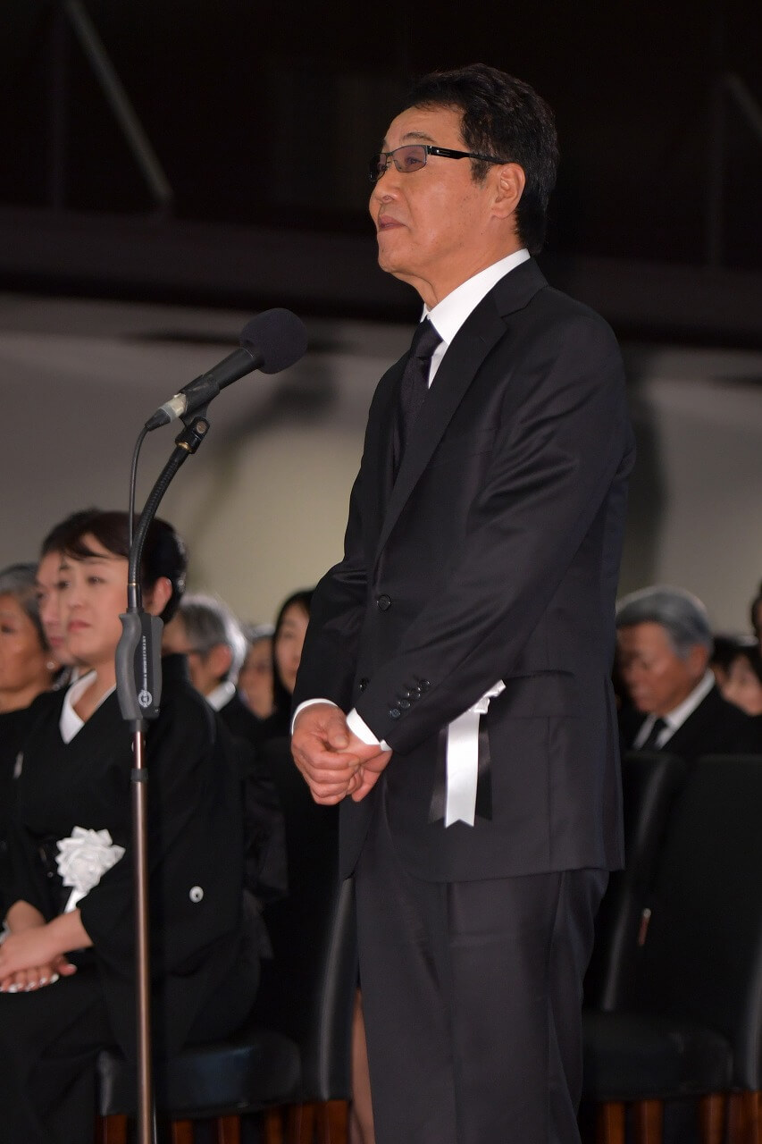 津川雅彦さん 朝丘雪路さんご夫婦の合同葬お別れの会 青山葬儀所で はじめてのお葬式ガイド 津川雅彦さん 朝丘雪路さんご夫婦の合同葬お別れの会 青山葬儀所で はじめてのお葬式ガイド